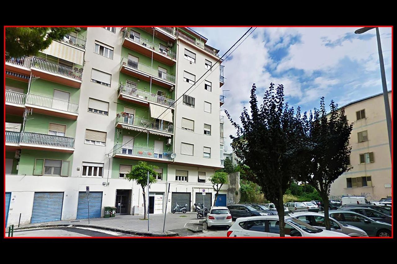 Torre Del Giglio Bed & Breakfast Σαλέρνο Εξωτερικό φωτογραφία